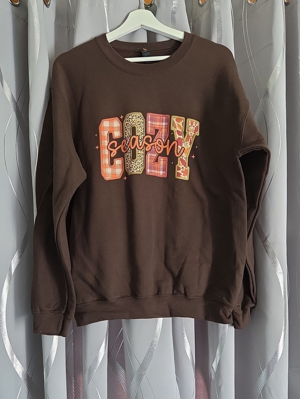 Gildan Brown 'COZY Season' Graphic Crewneck Sweater Medium